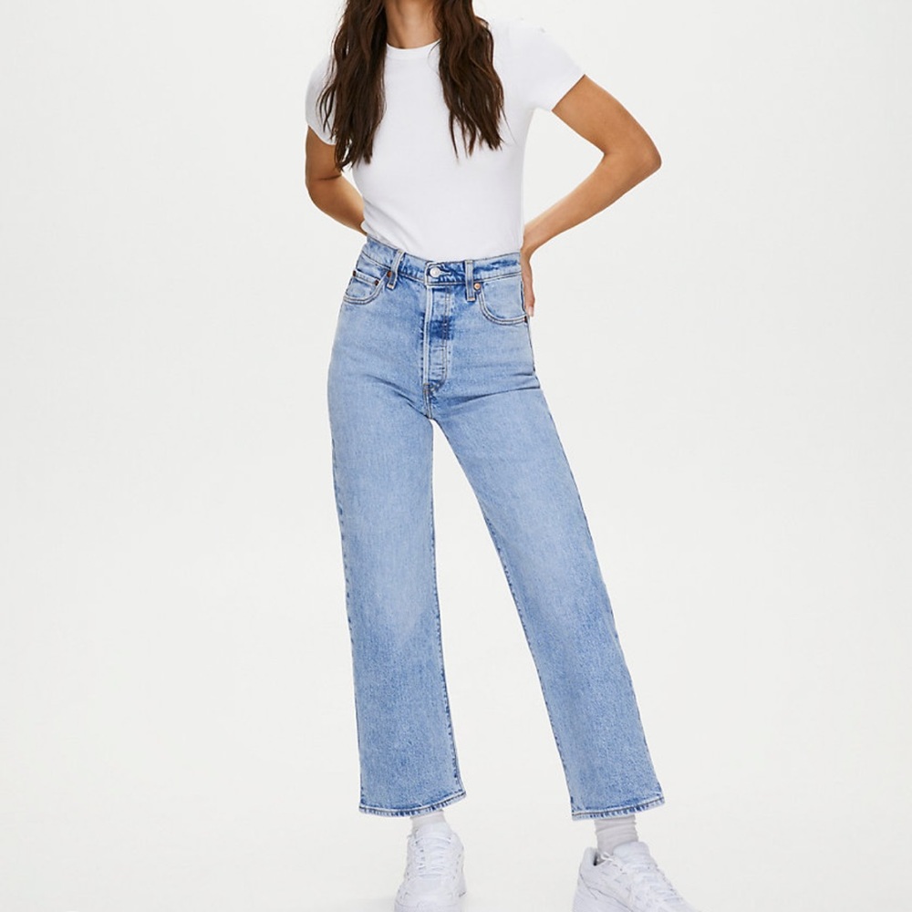 LEVIS RIBCAGE STRAIGHT || Size 24